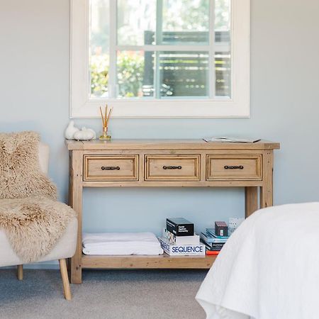 Revive On Oakview Boutique Beauty And Accommodation Ashburton Ngoại thất bức ảnh